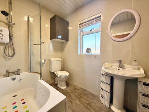 Photo 10- click for photo gallery